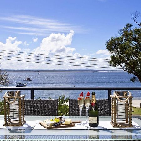 Dutchie'S Dream - Glorious Views And Opposite Dutchies Beach خليج نيلسون المظهر الخارجي الصورة