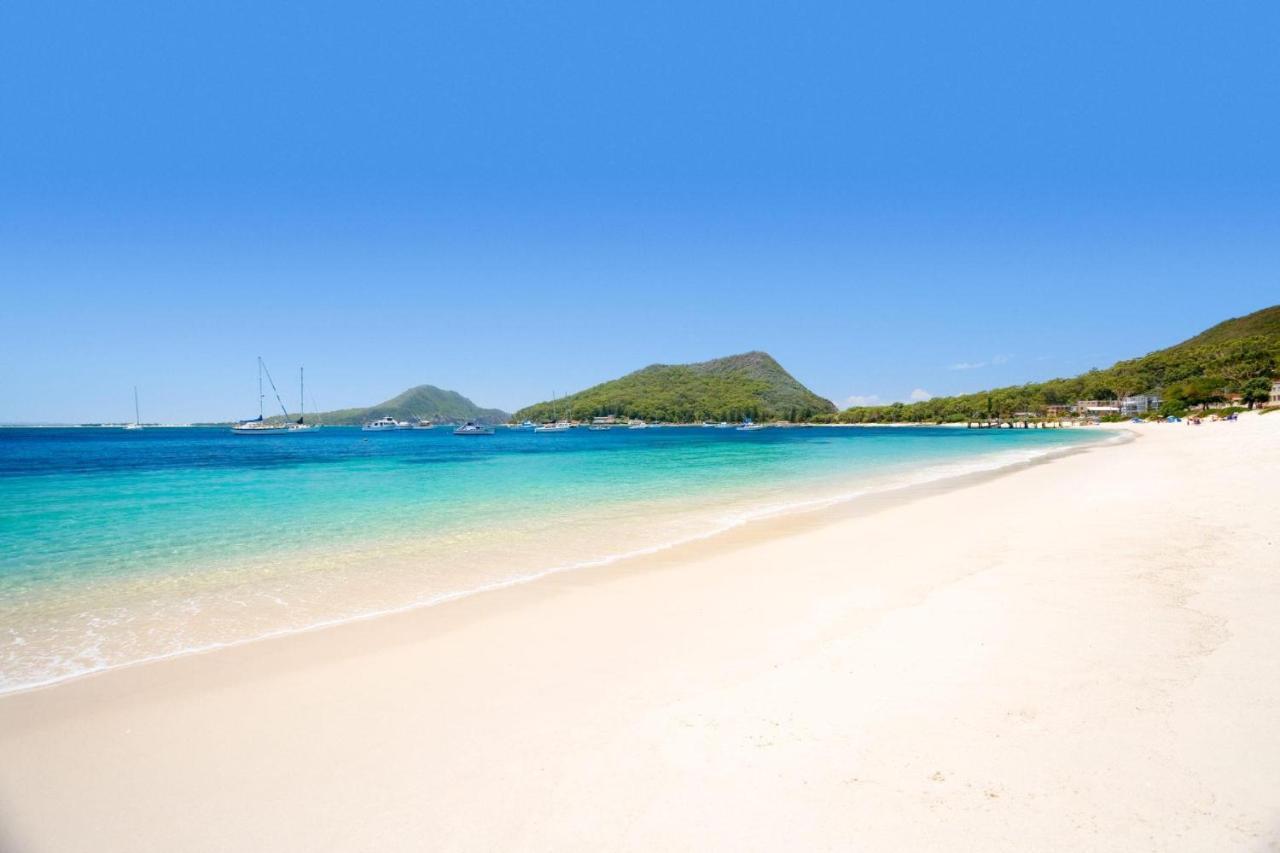 Dutchie'S Dream - Glorious Views And Opposite Dutchies Beach خليج نيلسون المظهر الخارجي الصورة